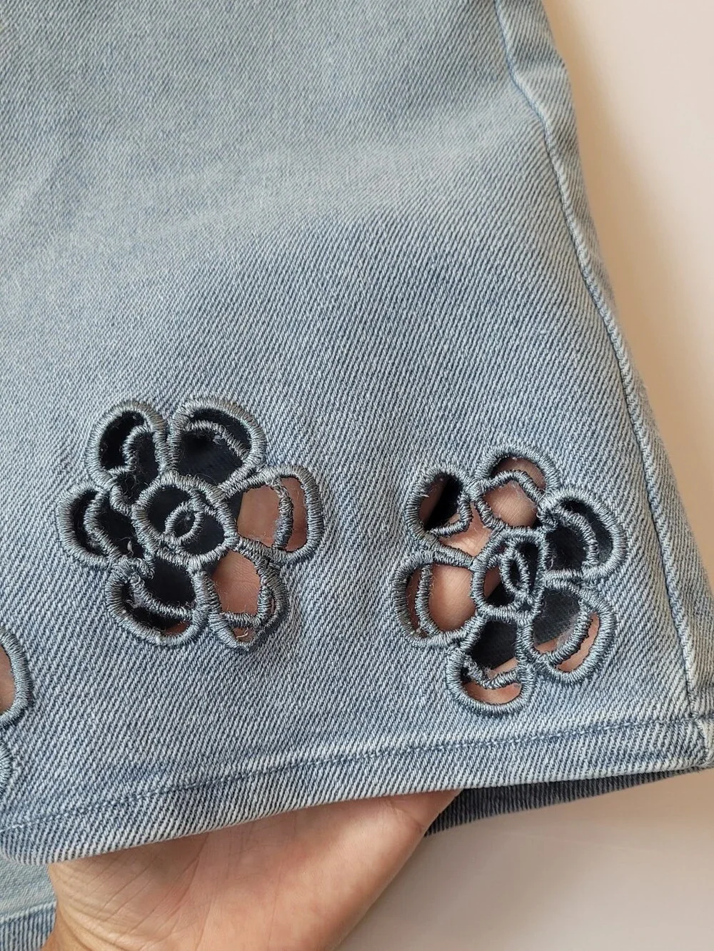 Blue Blush Floral Embroidered Denim Matching Set Crop Top & Shorts Small